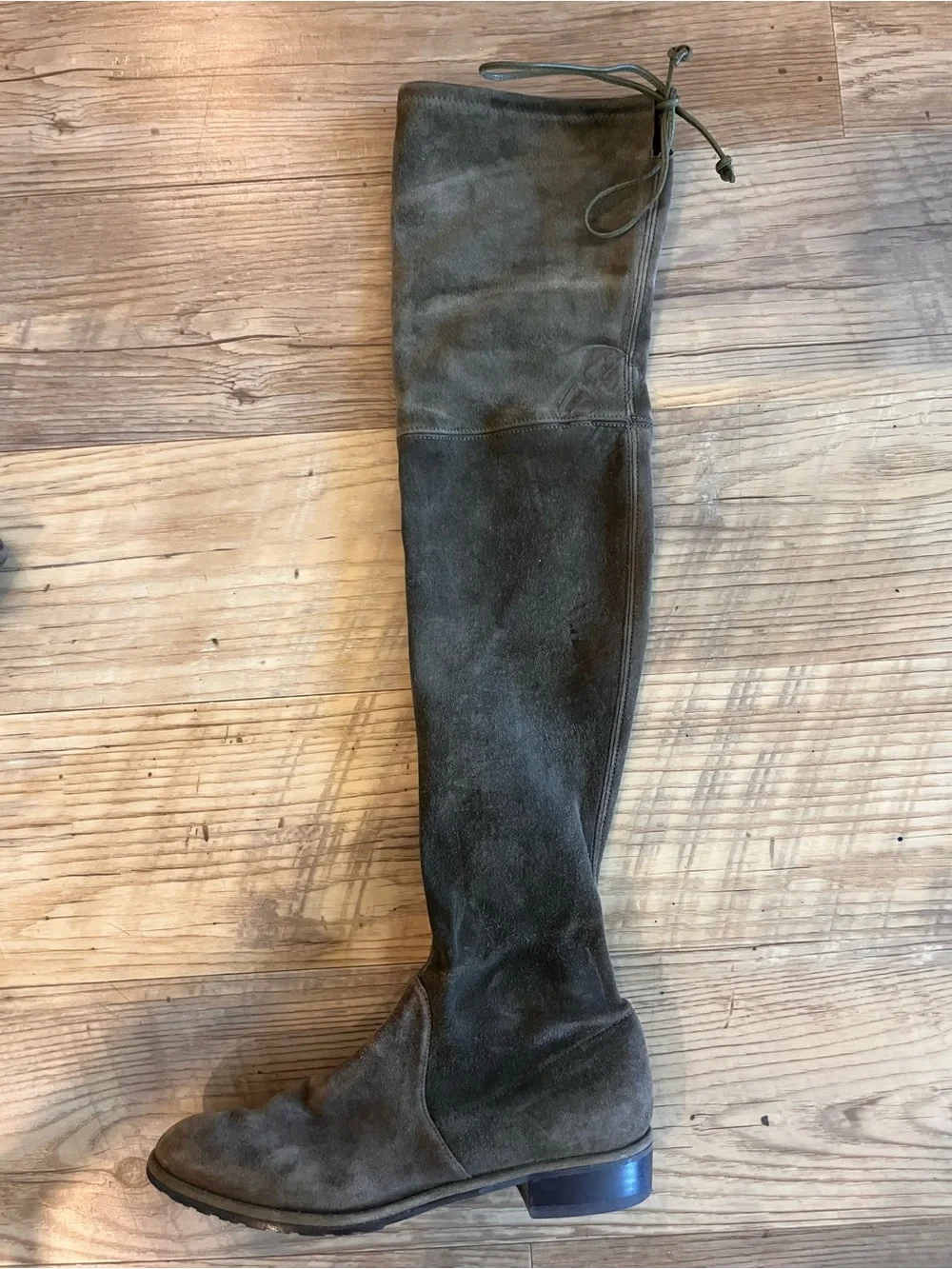 STUART WEITZMAN Over-the-Knee Suede Boots- size 6M EUC